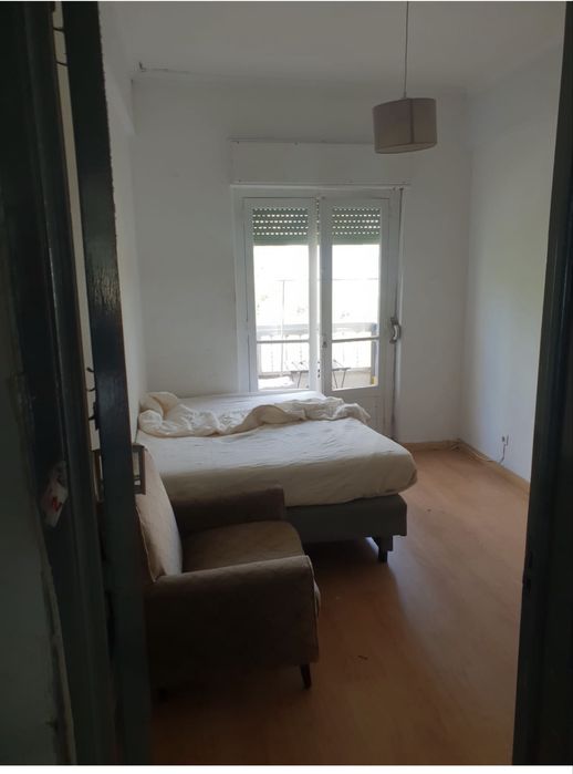 Arrenda-se Quarto Damaia