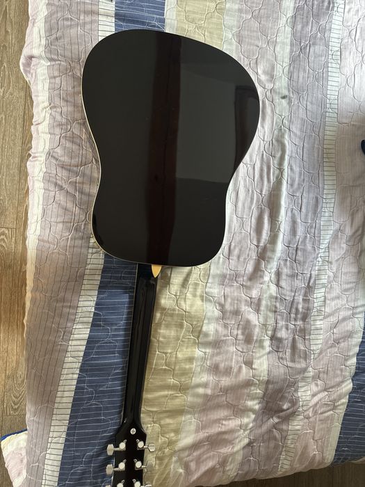 Gitara akustyczna