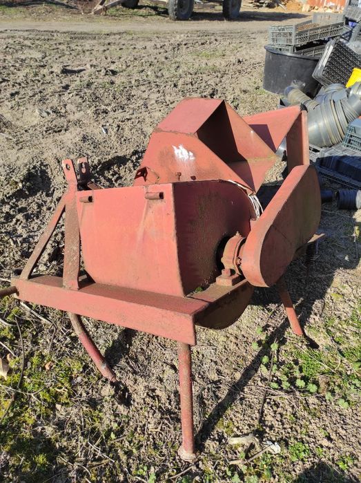 Подрібнювач гілок