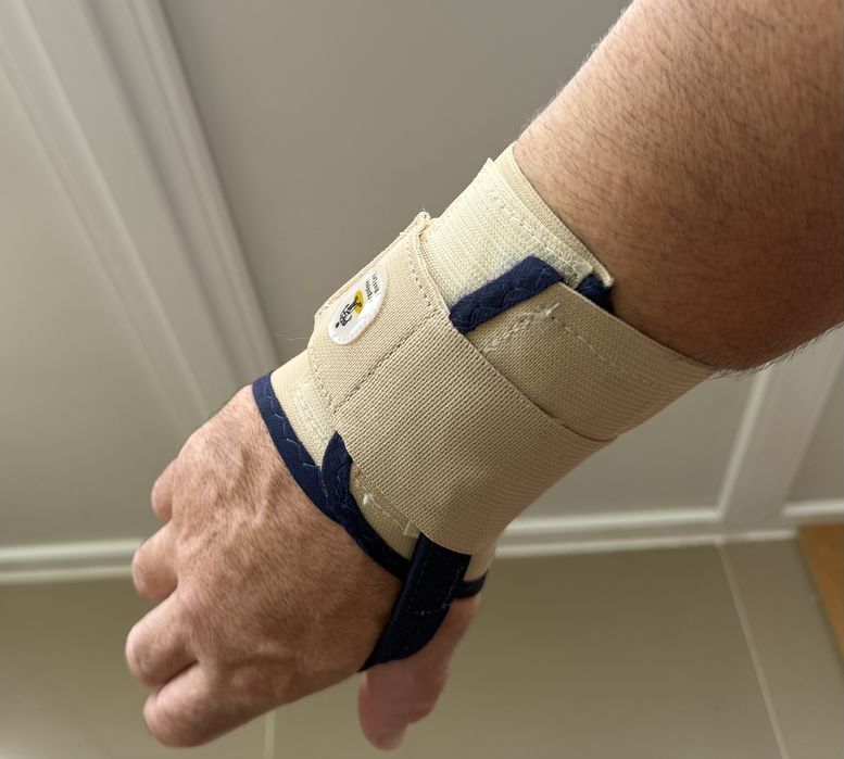 Бандаж на запʼястя, Ergodyne ProFlex
