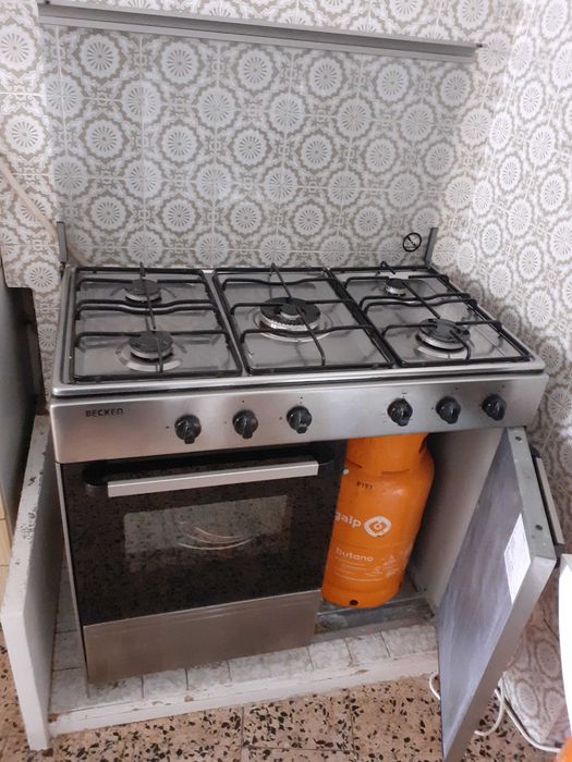 Fogão BECKEN 55 L - Gás Butano-Propano - Inox