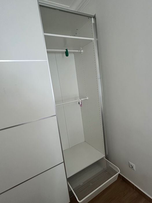 Guarda-roupa ikea
