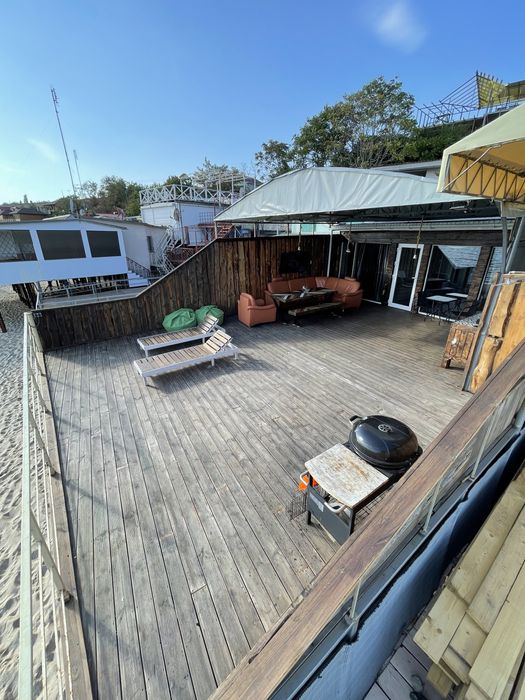 Оренда котеджу з на березі моря з ТЕПЛОЮ ПІДЛОГОЮ та своїм пляжем