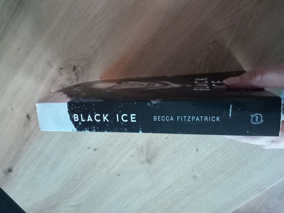 Książka Black Ice Becca Fitzpatrick