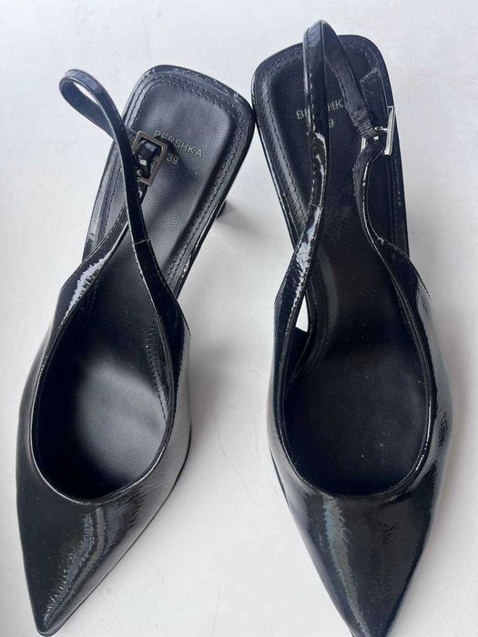 Туфлі жіночі Stradivarius 38р