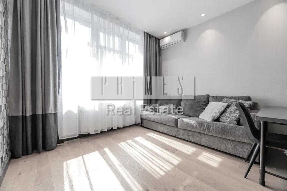 Аренда Торг 2 комнатная 75м2 ЖК Новопечерские Липки Драгомирова 11