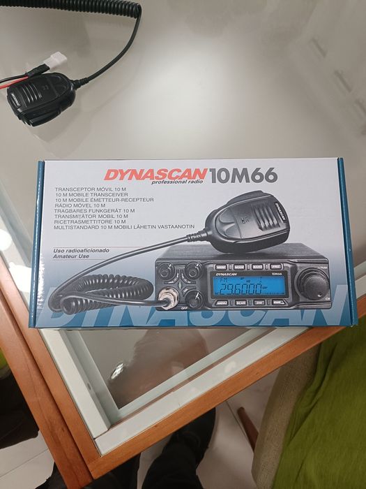 Rádio Dynascan 10M66