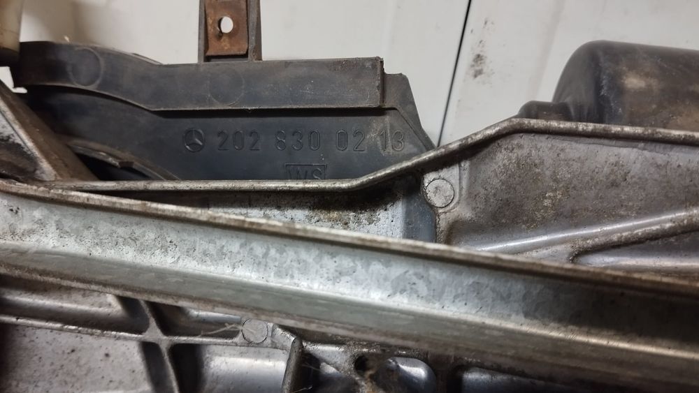 Motor Limpa Vidros Frente A2028205342 - MERCEDES-BENZ C-CLASS