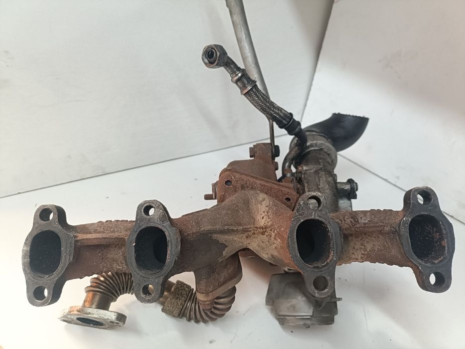 Turbo / compressor VOLKSWAGEN Passat Variant (3C5)