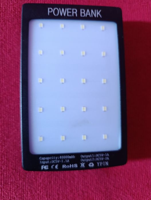 Потужний powerbank-Solar charger -зарядний пристрій