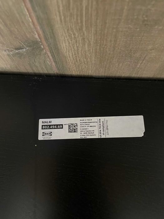 Cama IKEA Malm preta 140x200 (com estrado incluído)