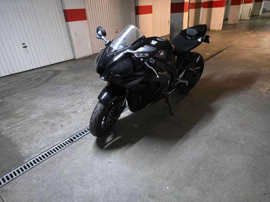 CBR1000RR-R 2020