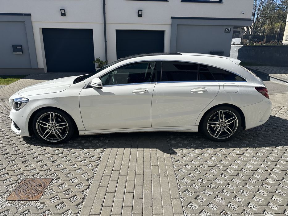 Mercedes Benz CLA 200 AMG Line Przebieg 37 000 km