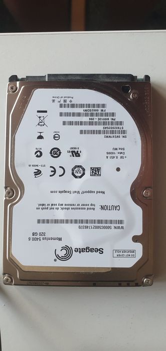 Dysk HDD twardy Seagate momentus 320gb 2,5"