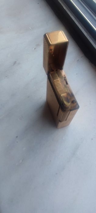Isqueiro dupont  ouro