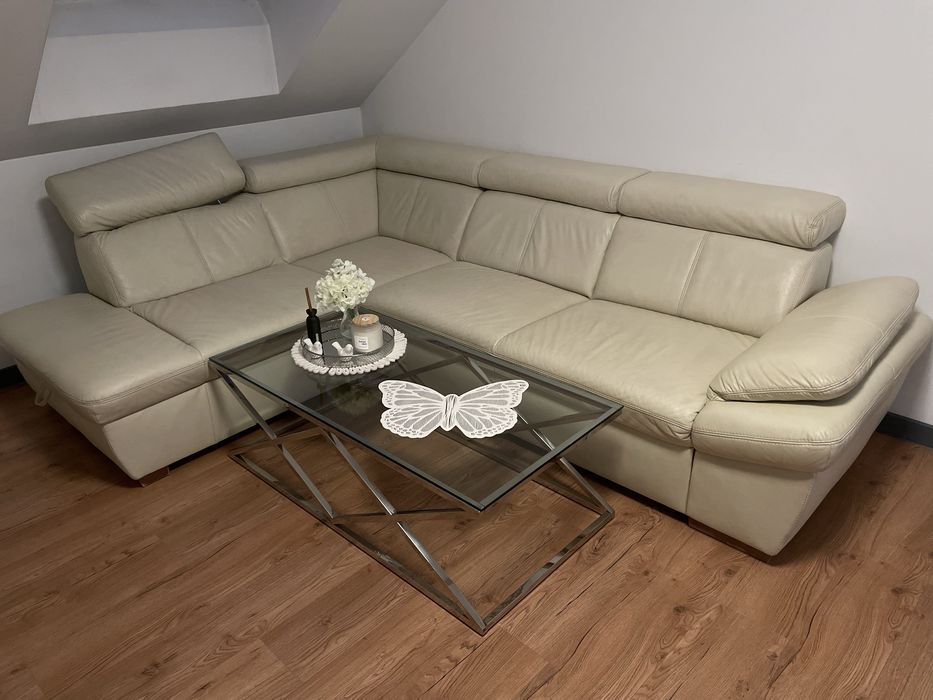Beżowy narożnik skórzany z Agata Meble – elegancja i komfort**