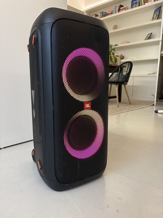 JBL Partybox 310 bluetooth speaker