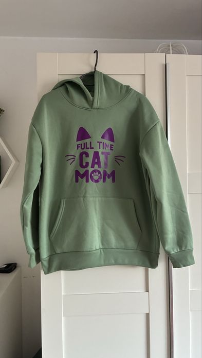Mietowa bluza z kapturem S/36 oversize nadruk cat mom