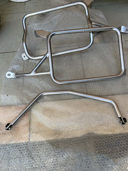 Vendo pecas ferros malas laterais Bmw f850 700..;;Bmw F