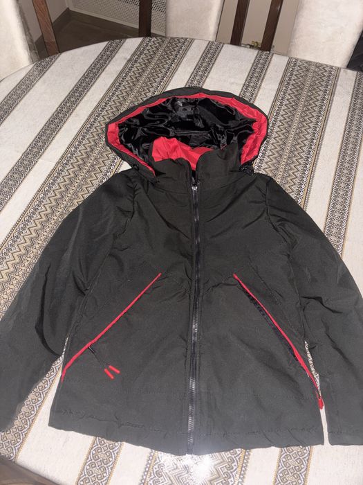 Курточка для хлопчика 4-5років