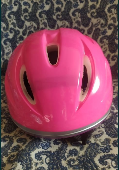Шлем велозащитный, для девочки, цвет фуксия