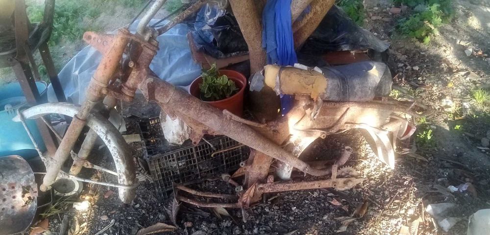 Várias peças EFS 115