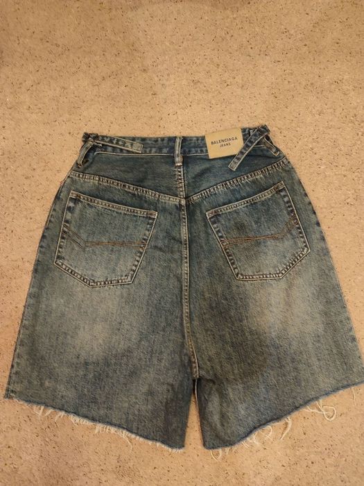 шорты Balenciaga Washed Green