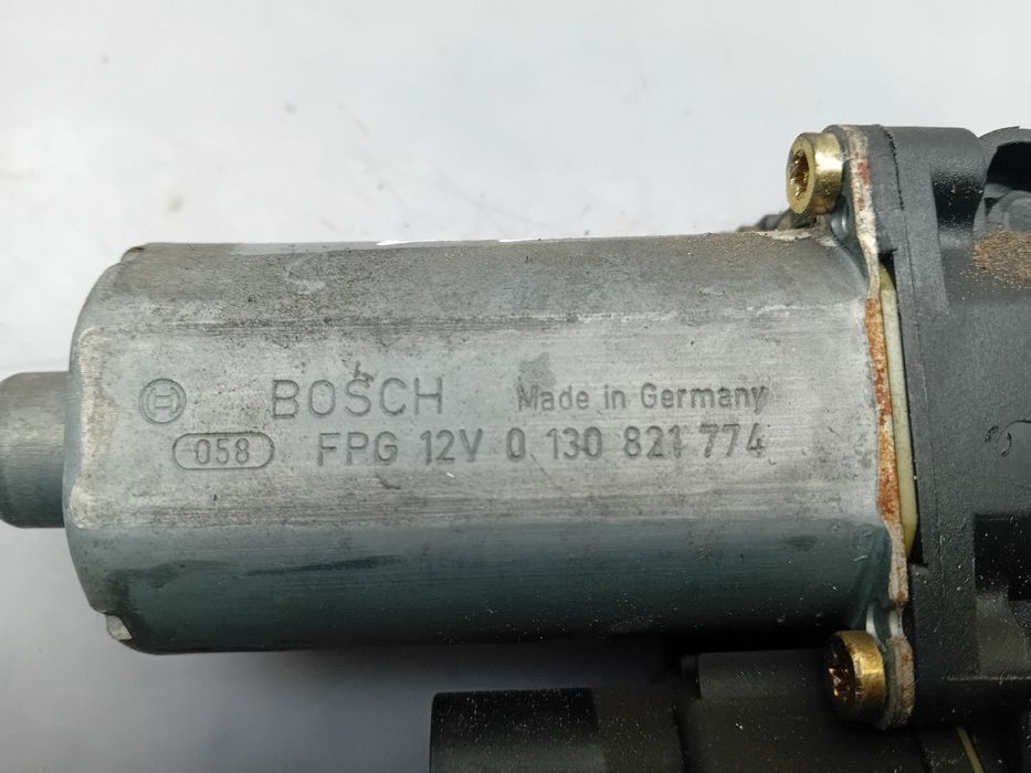 Motor vidro frente direito AUDI A6 Avant (4B5, C5)