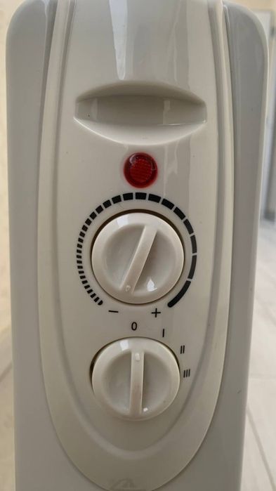 Масляний обігрівач INTERLUX Білий