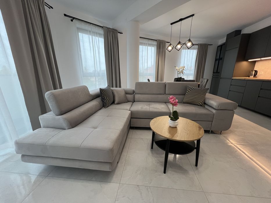 Nowe Mieszkanie pólokragle w Apartamentowcu