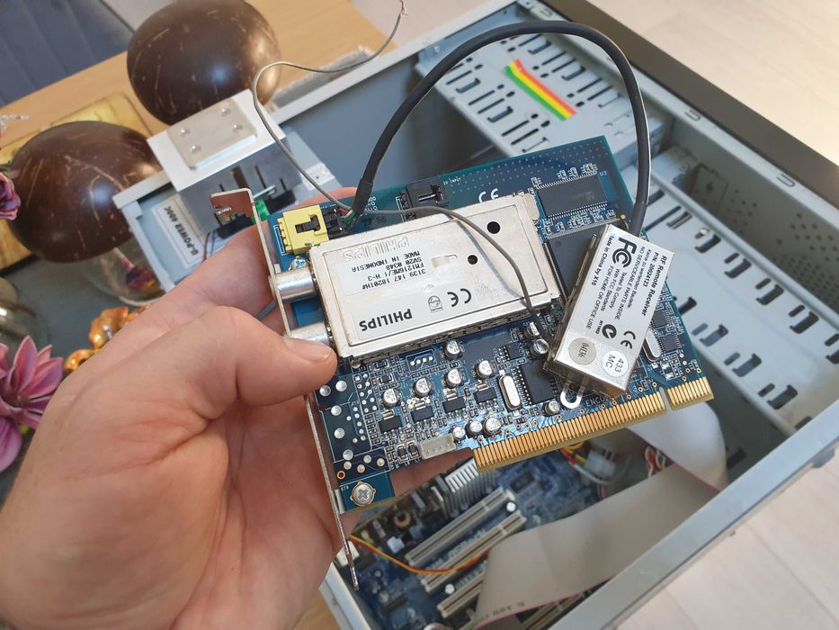 PHILIPS 3139 KN4C002A MPEG2 endcoder tv card PCI karta FM / TV MPEG2