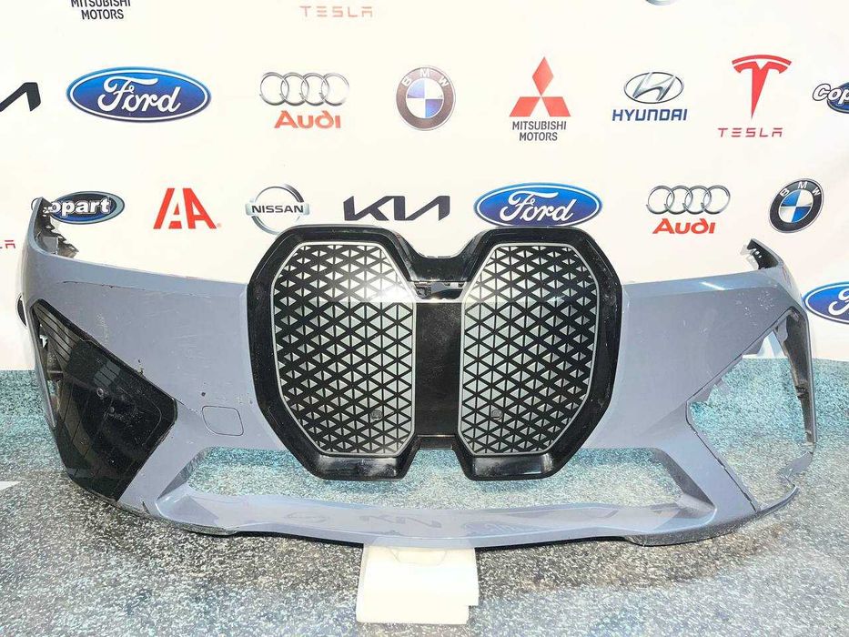 Бампер передній BMW IX I20