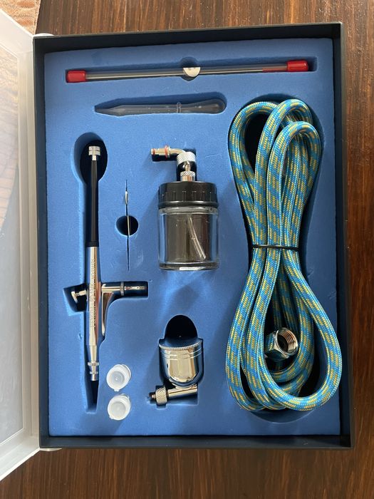 Аерограф Fengda BD-134K і компресор Fengda AS-2000BE