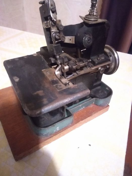 Оверлок в рабочем сост.