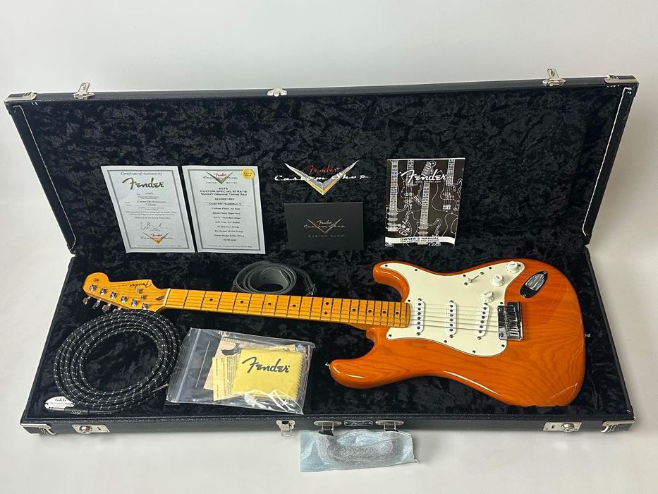 Fender Custom Shop Deluxe "Custom Special Stratocaster" Sunset Orange  (2013, як нова, 3.1кг!, 3300$)