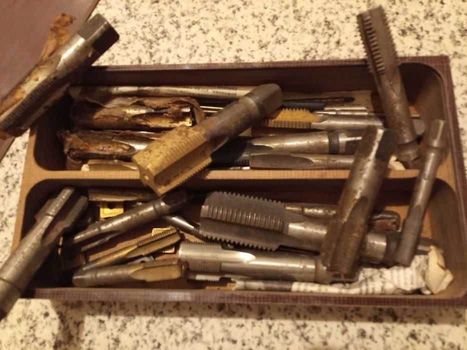 Набор метчиков 22шт