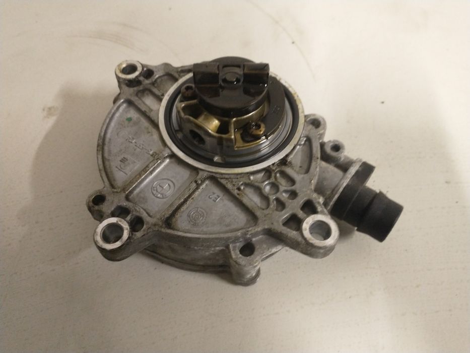 Vacum pompa BMW E90 e87 n43 1.6 2.0  wacum sprawna gwarancja