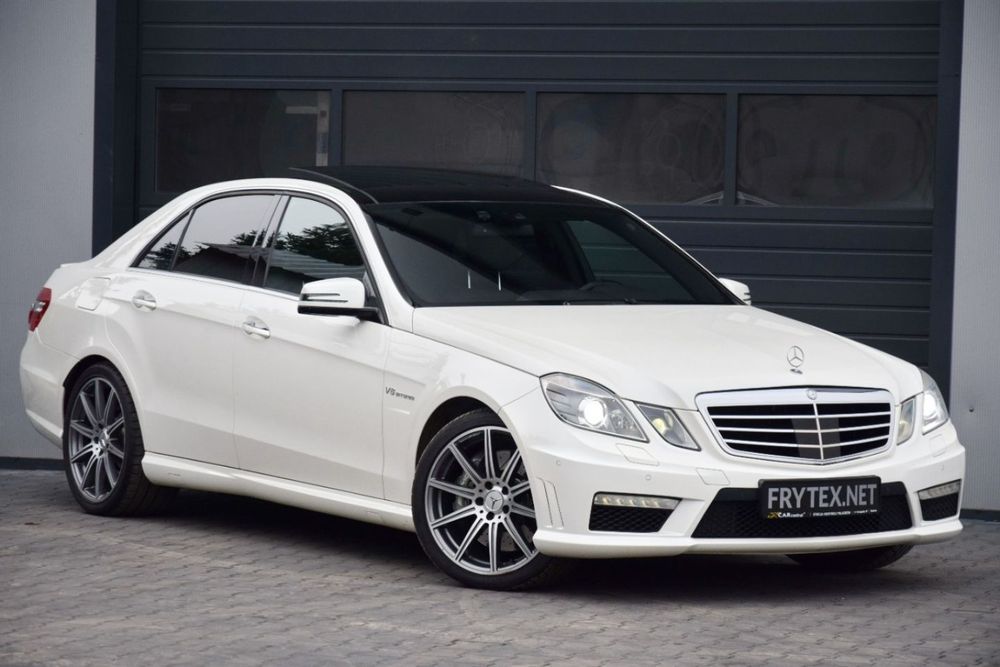 Mercedes-Benz Klasa E E 63 Amg 5.5 V Km) * Import Japonia * Niski