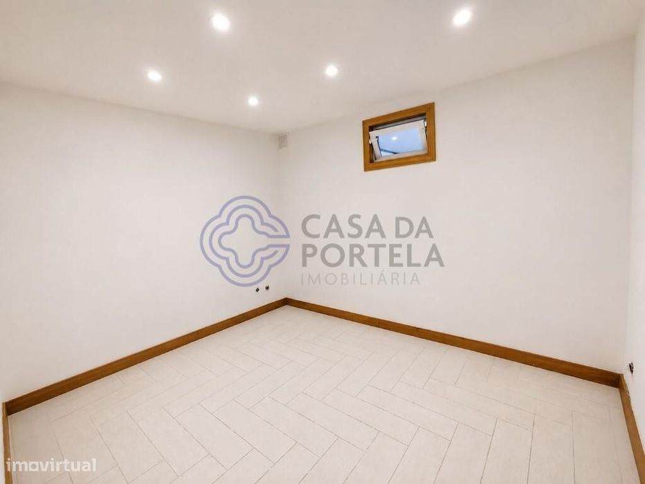 Apartamento T2+1 em Mafamude, Vila Nova de Gaia