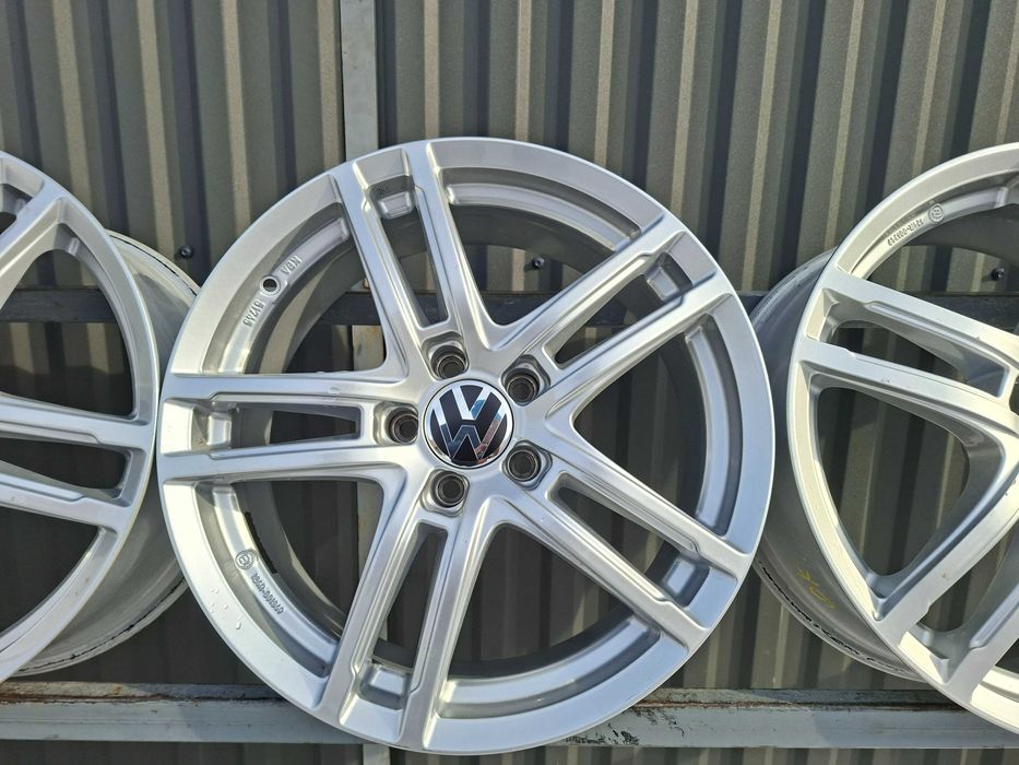 Диски Dezent 5/112 R18 8J ET44 Фольцваген Ауді  2021рік .