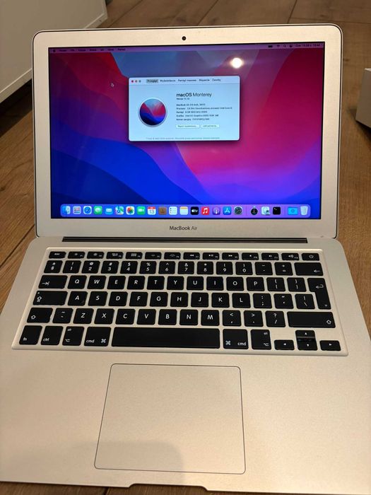 Apple Macbook AIR A1466 2017 I5 8 GB / 128 GB