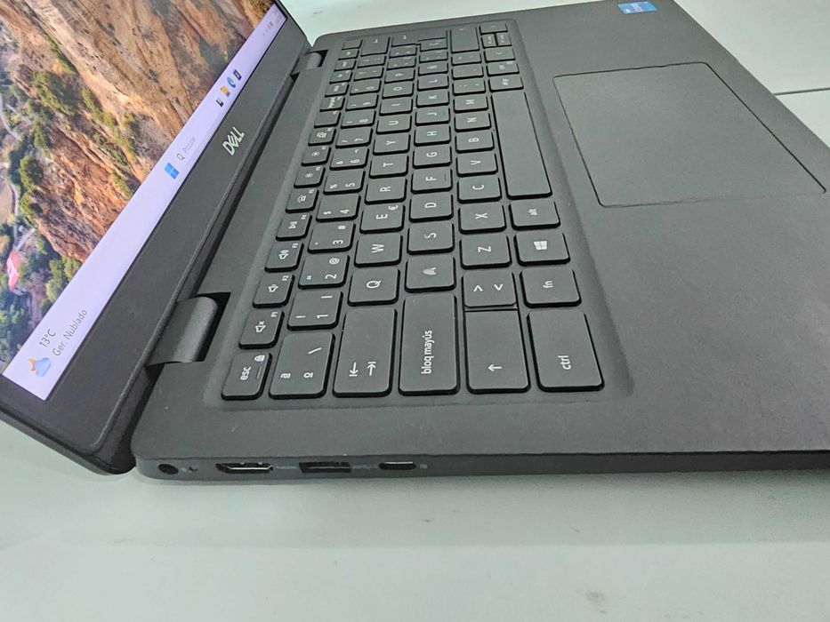 Dell latitude i5-1135G7