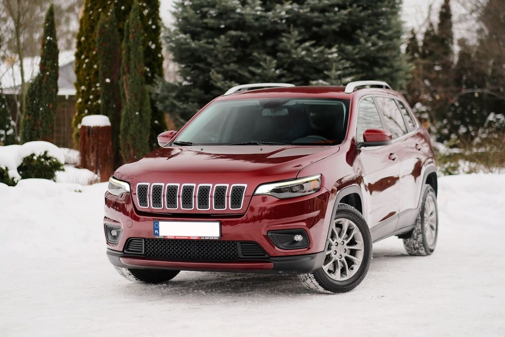 Jeep Cherokee Latitude 2.4 MultiAir 184KM 18r lift • Zadbany • Zamiana