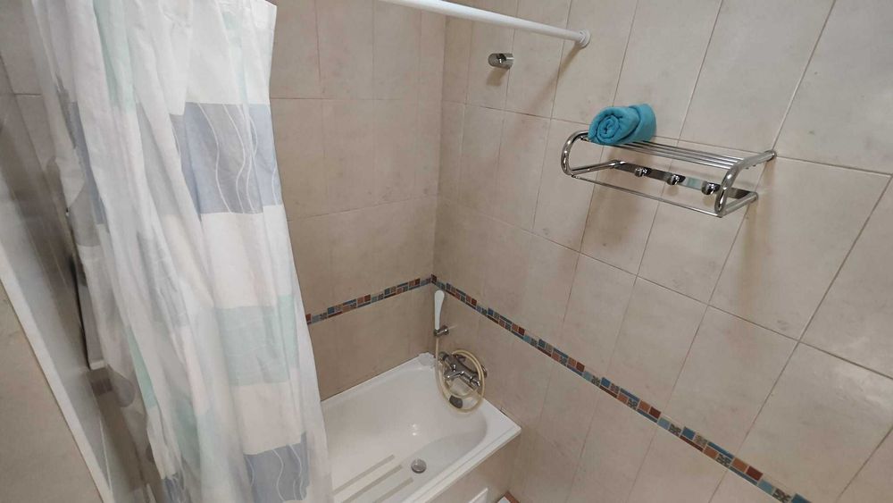 T2 Apartamento Férias em Albufeira a 3 min da Praia do Forte s. João de 6 a 13 Junho