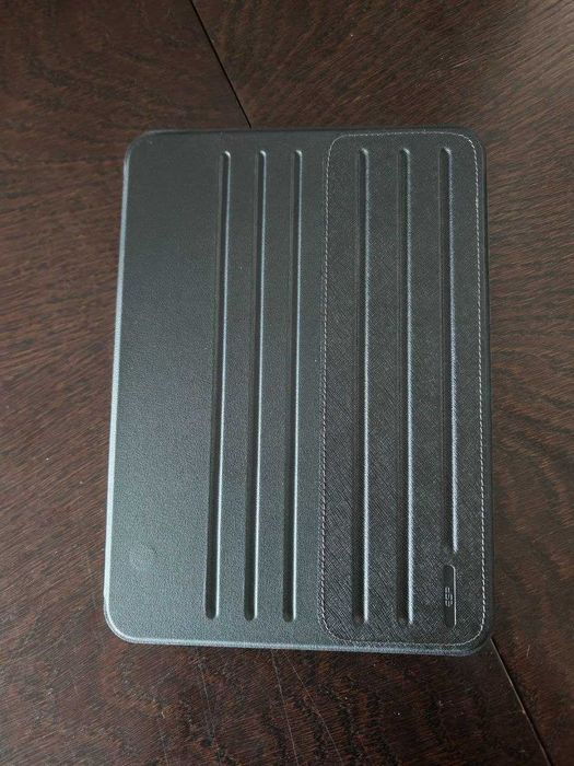 Nowe Etui Pancerne Magnetyczne iPad Pro 11 M4 2024 / M5 2025 (Odłączane)