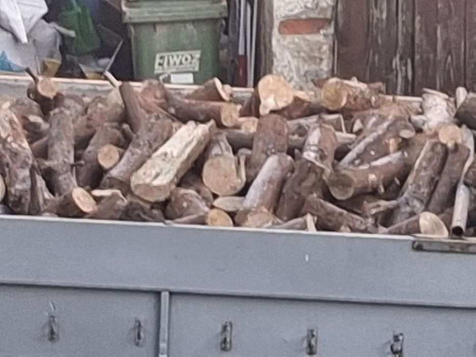 Drewno opałowe suche sosna