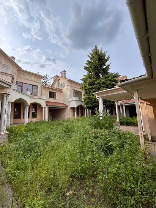 Продам ДОМ, 950 кв. м Фонтан