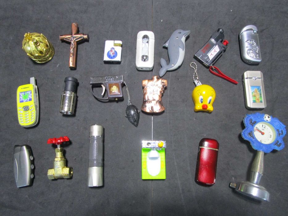 Mais de 140 isqueiros para colecionadores