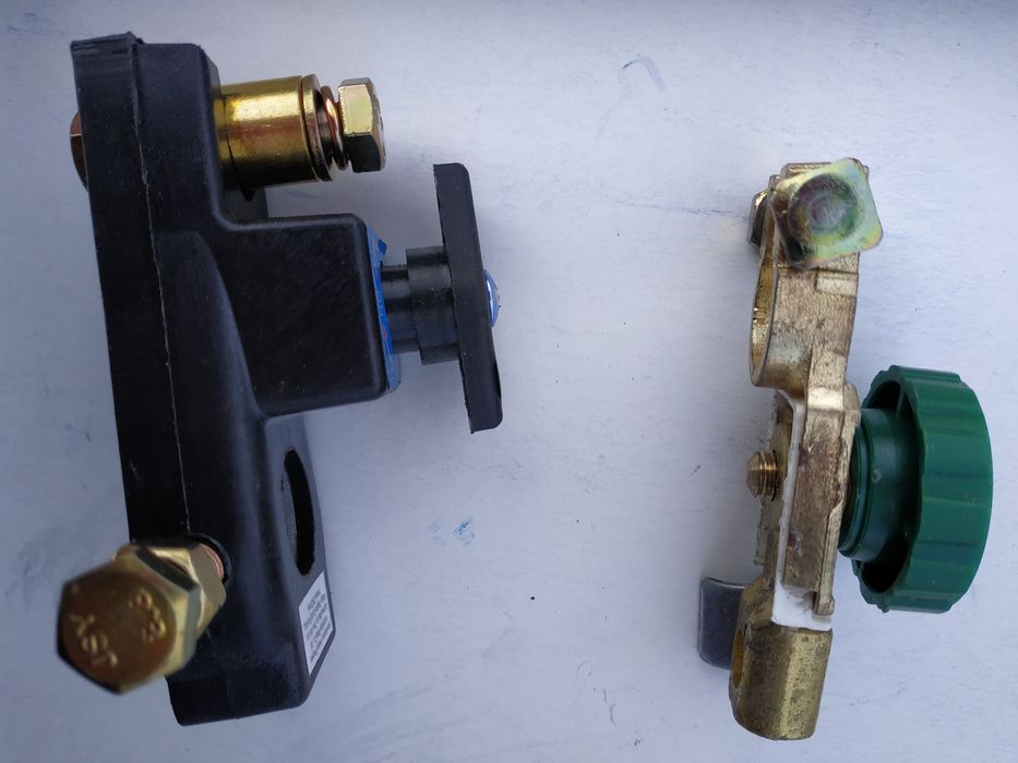 Продам выключатели массы.