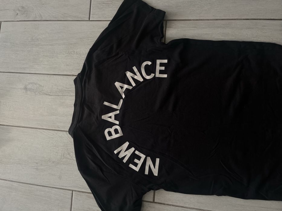 Футболка new balance